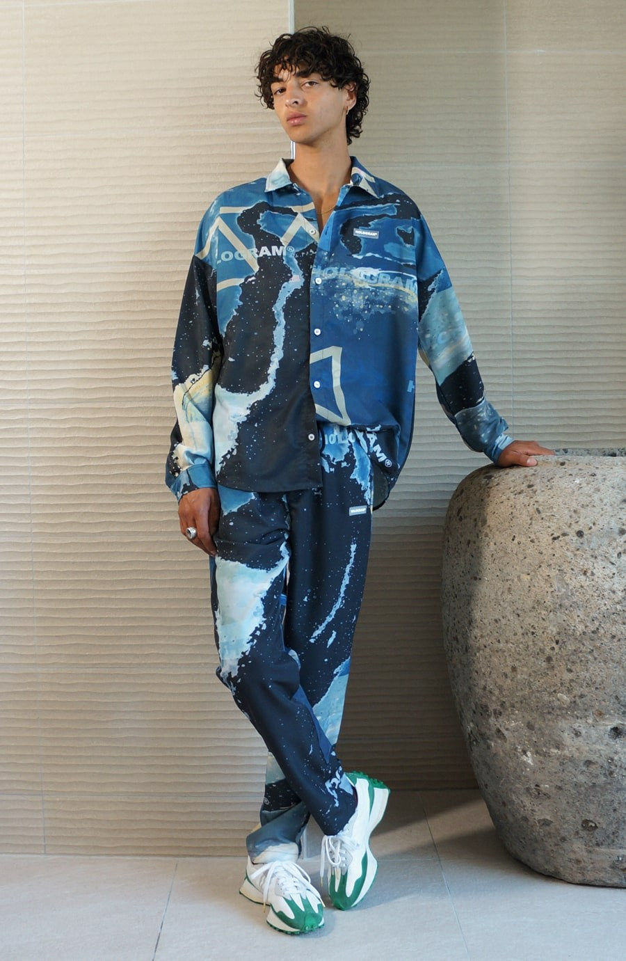 Ensemble Earth black