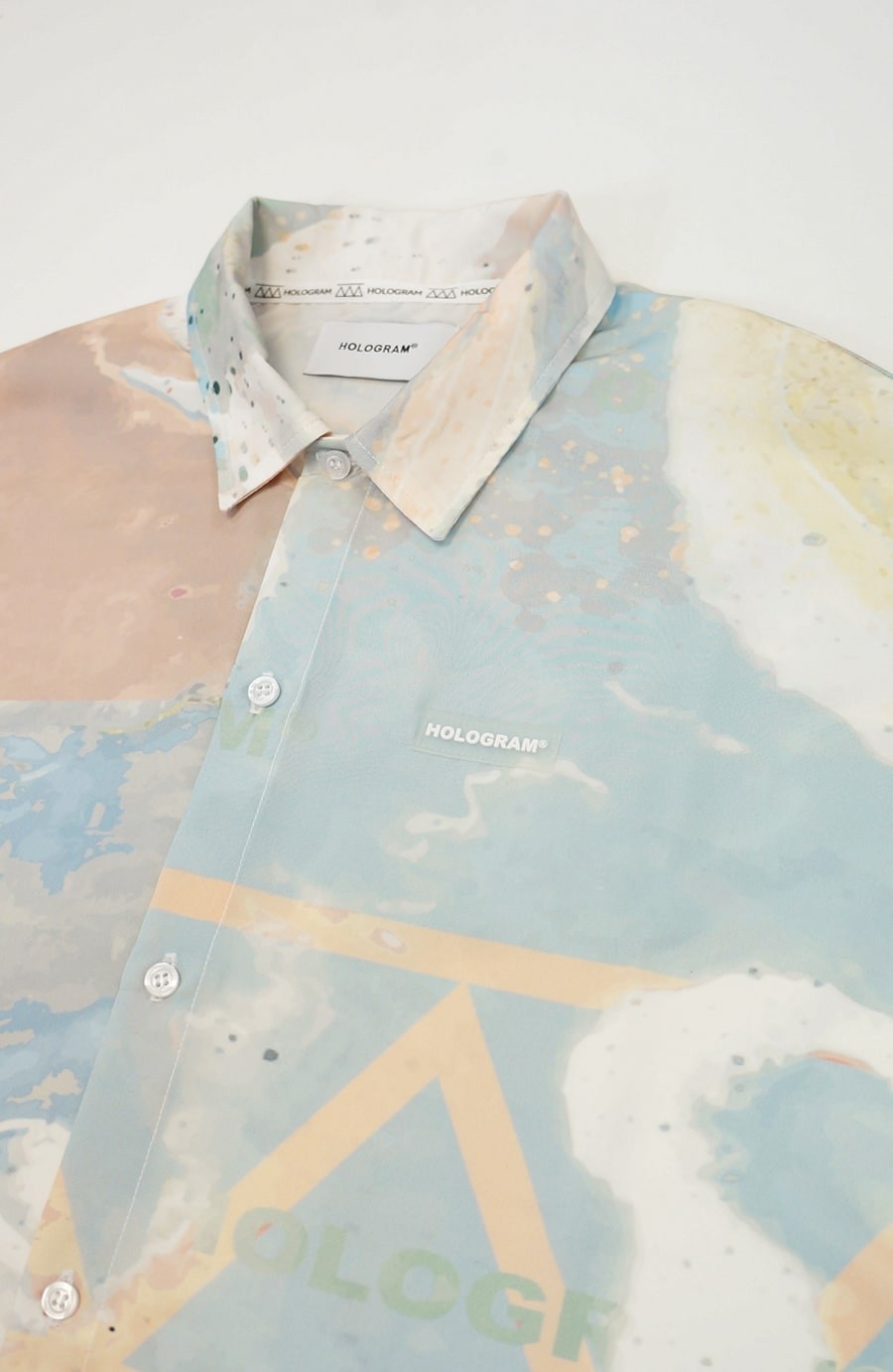 Ensemble Earth white