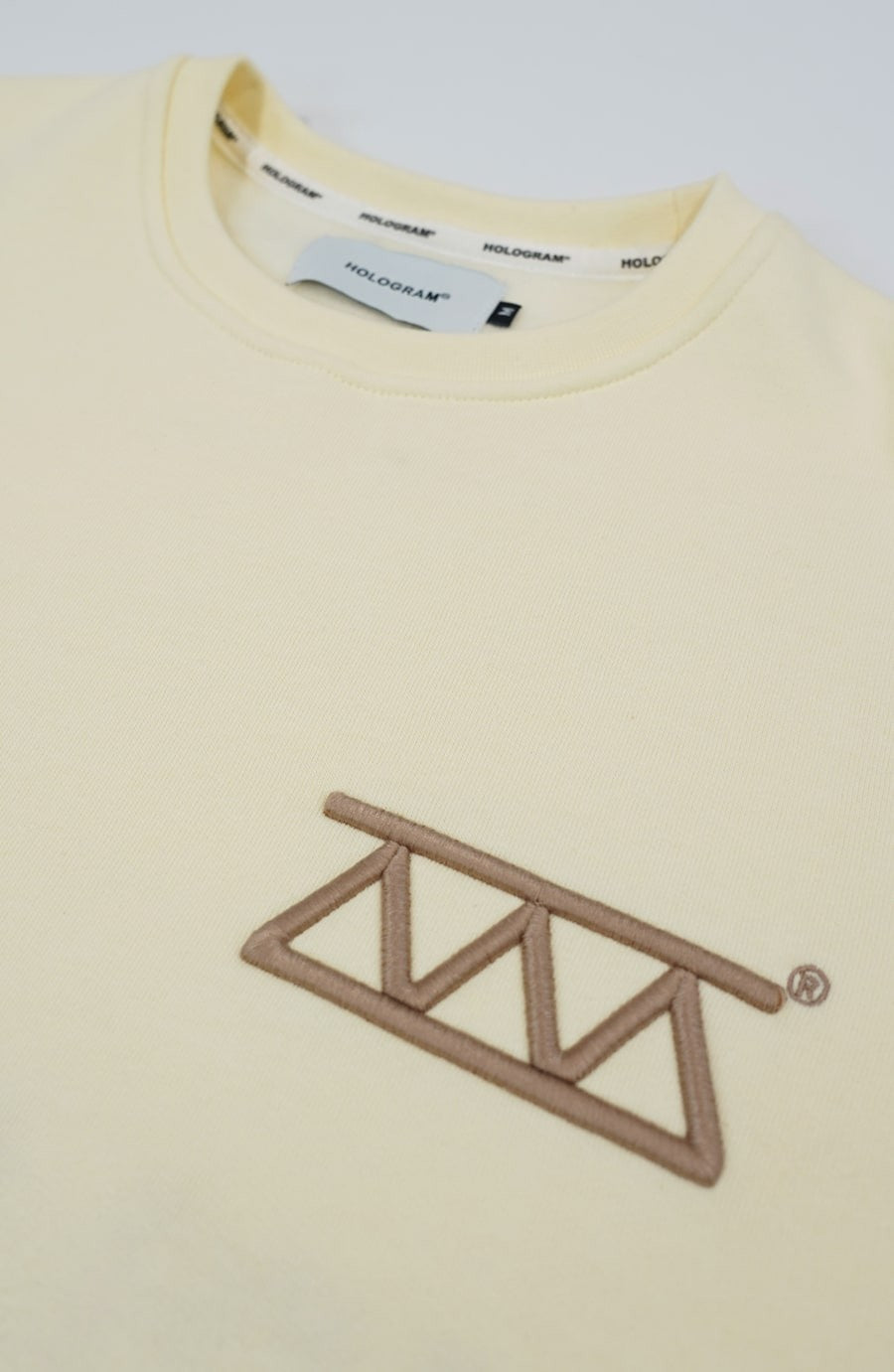 Relief beige streetwear crewneck