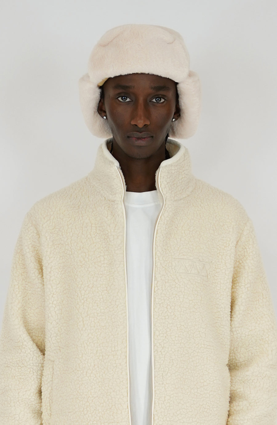 Heat beige streetwear chapka