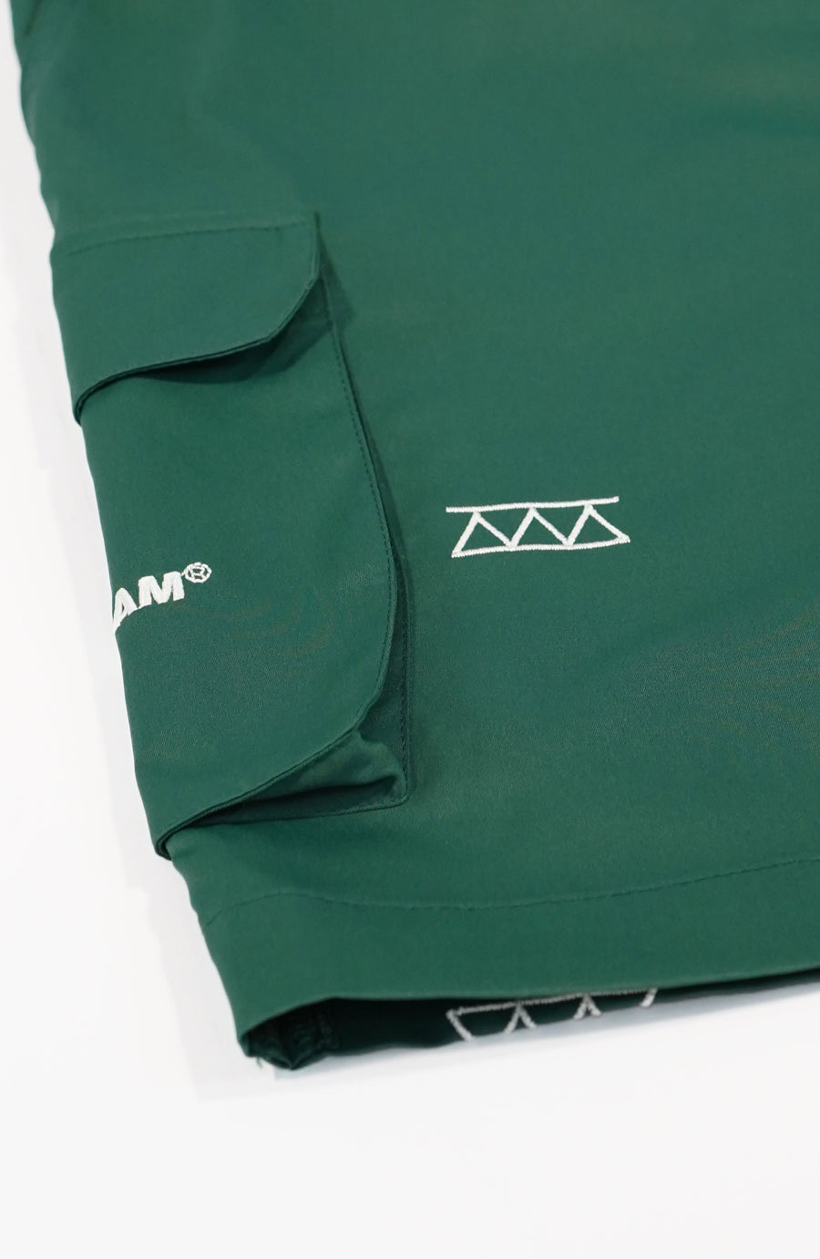 Short streetwear All over green